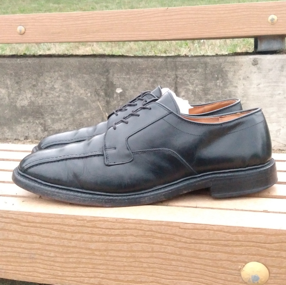 Allen Edmonds Hillcrest Derby Shoes